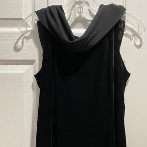 “BreaKfast at Tiffany’s” Elegant Velvet Gown